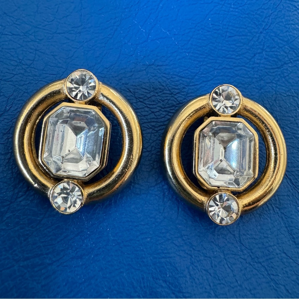 Givenchy Clip-on Earrings Vintage Goldtone - Picture 2 of 7